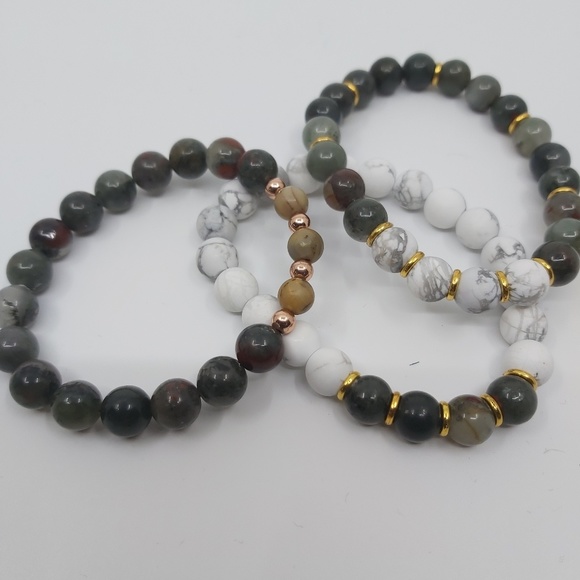 Bracelets - Picture 1 of 4